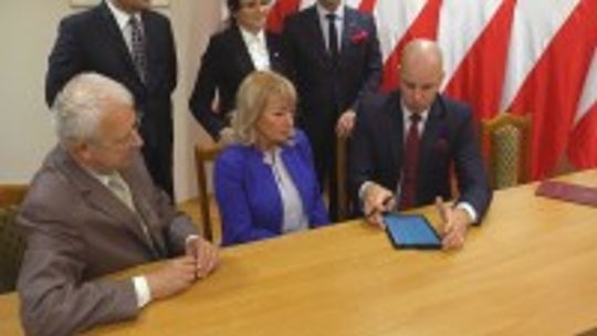 1,5 mln zł na dofinansowanie szpitali w regionie i pieniądze na stypendia dla pielęgniarek