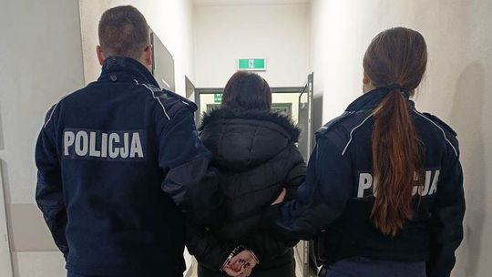 3 promile alkoholu i wiozła dziecka w samochodzie 3 promile alkoholu i wiozła dziecka w samochodzie