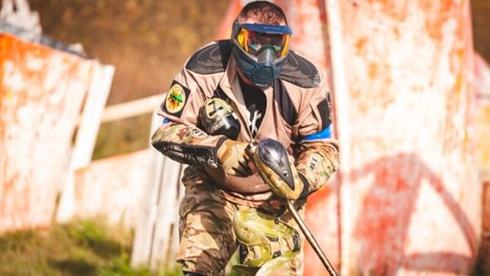 5 powodów, dla których paintball to idealna aktywność team-buildingowa dla Twojej firmy