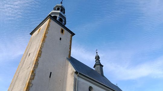 700 lat skończyła jedna z chmielnickich parafii. Na uroczystości przybyły tłumy