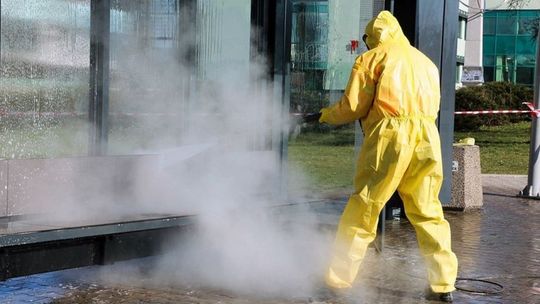 Akcja dezynfekcji miejsc w przestrzeni publicznej w Kielcach