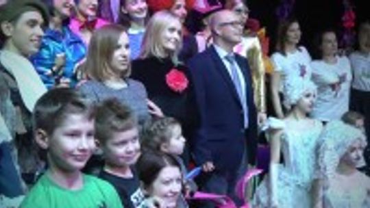 "Alicja w Krainie Czarów" - widowisko KTT na kieleckiej Kadzielni