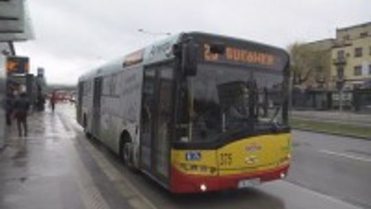 Autobusy wracają na Piekoszowską