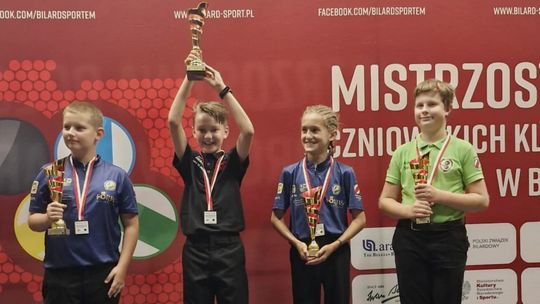 Aż 6 medali najmłodszych bilardzistek i bilardzistów z Kielc