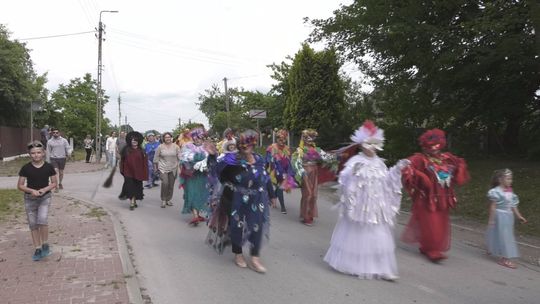 Barwny korowód i masa atrakcji na Święcie Kruka