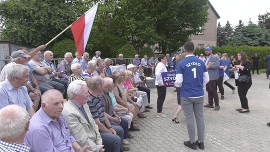 Beata Szydło spotkała się z mieszkańcami