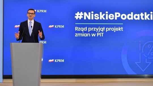 Będą zmiany w podatkach. Rząd za obniżeniem od 1 lipca dolnej stawki PIT z 17 proc. do 12 proc.