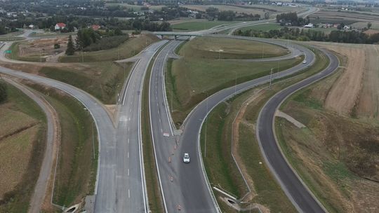 Bez wahadła na DK9 między Ostrowcem Świętokrzyskim a Opatowem