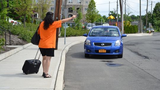 Bezpieczny i darmowy transport dla pacjentów z ONKOTAXI
