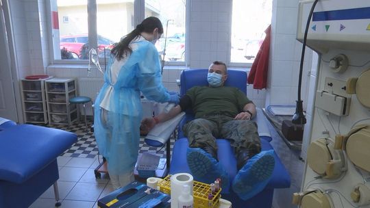 Brakuje osocza ozdrowieńców