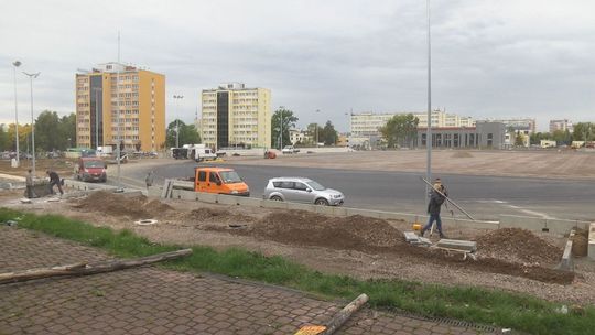 Budowa nowoczesnego stadionu lekkoatletyczny Politechniki Świętokrzyskiej na finiszu