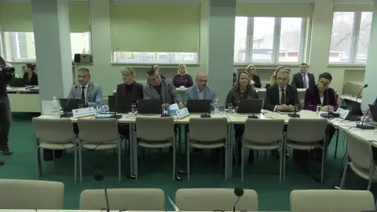 Budżet ambitny ale z deficytem Budżet ambitny ale z deficytem