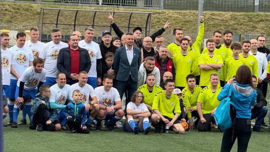 Charytatywny turniej dla dziennikarza Leszka Salvy Charytatywny turniej dla dziennikarza Leszka Salvy