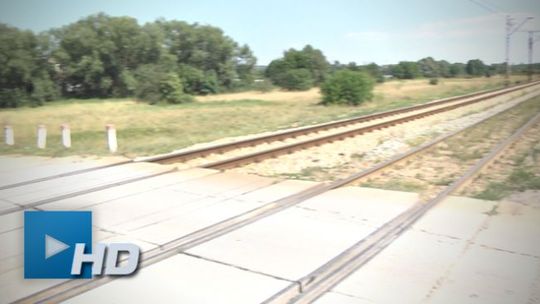 Co dalej z przejazdem kolejowym na Białogonie?