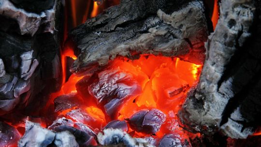 Co zrobić z popiołem w sezonie grzewczym?