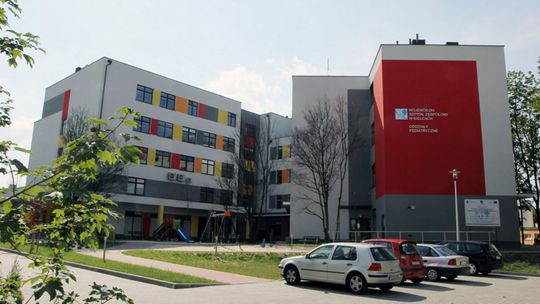 Coraz więcej dzieci hospitalizowanych w oddziałach pediatrycznych WSzZ