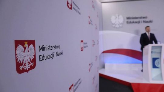 Czarnek: jestem przekonany, że od kwietnia wrócimy do nauki stacjonarnej