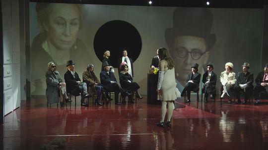 Czy nad rodziną Kennedych wisi klątwa? Teatr zaprasza w sobotę na najnowszy spektakl