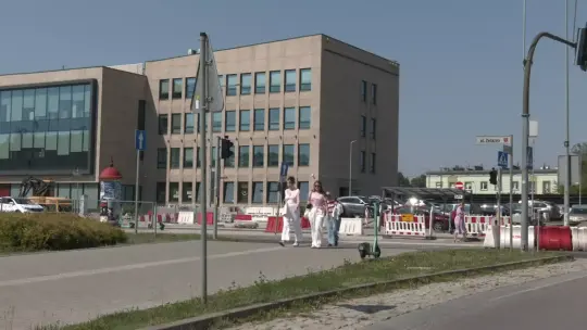 Czy ruch pod dworcem wróci zaraz do normy?