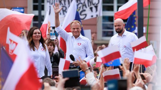 D.Tusk: kopalnia i elektrownia w Turowie będą pracowały tak długo, jak długo będzie węgiel będzie w złożach