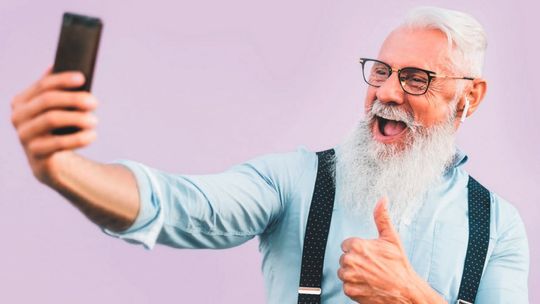 Darmowy przewodnik dla seniorów w internecie