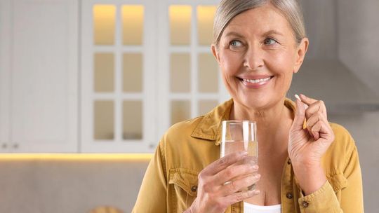 Dieta i suplementacja w okresie menopauzy – co naprawdę wspiera kobiece ciało w czasie zmian
