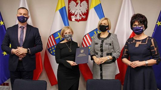 Domy Pomocy Społecznej otrzymały wsparcie samorządu województwa