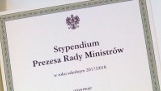 Dostali pieniądze od premiera