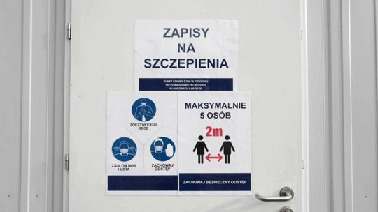 Dworczyk: osoby, które nie korzystają ze swojego terminu szczepienia AstrąZeneką trafiają na koniec kolejki 