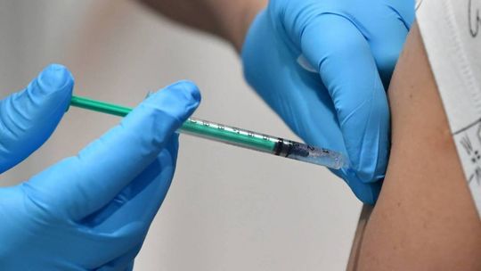 Dworczyk: w tym tygodniu wykonanych zostało 1,6 mln szczepień przeciwko COVID-19