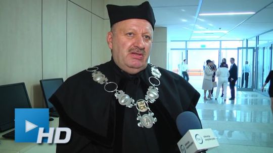 Dziekan UJK kłamcą lustracyjnym