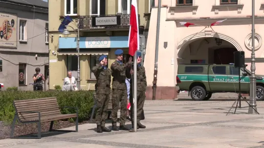 Dzień Flagi na kieleckim rynku