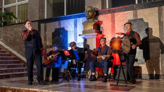 Dziewięć dekad kultury w jednym wieczorze – niezwykły koncert jubileuszowy WDK