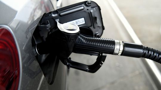 e-petrol.pl: cena benzyny PB 95 w przyszłym tygodniu to 5,25-5,36 zł za litr