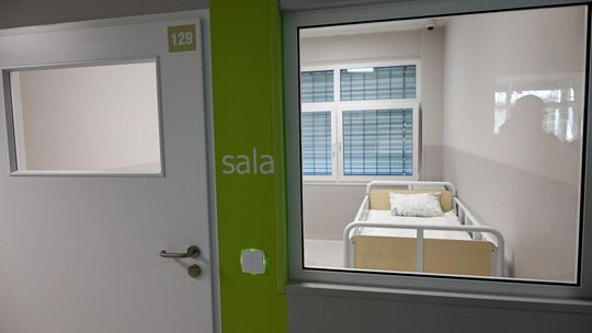 Eksperci: porzucone dzieci miesiącami przebywają na oddziałach psychiatrycznych