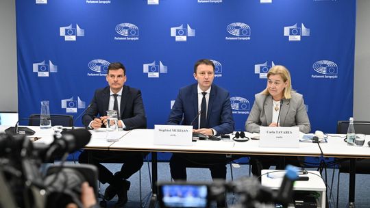 Europosłowie: będziemy walczyć o utrzymanie finansowania polityki spójności i polityki rolnej UE