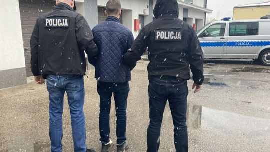 Fałszywy policjant za kratami