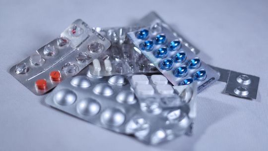 Farmaceutka: nie lekceważmy ryzyka związanego z popularnymi substancjami