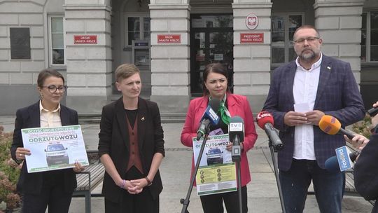 Fioletowe worki, harmonogram i używana odzież już od października w Kielcach