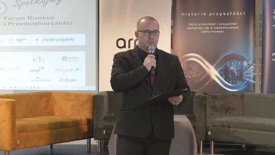 Forum Biznesu i Przedsiębiorczości w Jędrzejowie skupia inwestorów z regionu świętokrzyskiego