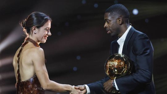 Francuz Dembele i Hiszpanka Bonmati laureatami plebiscytu Złota Piłka, Pajor ósma