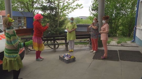 Fundacja „Dr Clown” dziękuje pielęgniarkom!