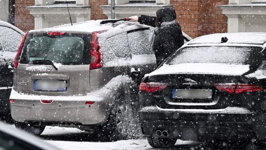 GDDKiA ostrzega przed opadami śniegu i śniegu z deszczem w całym kraju