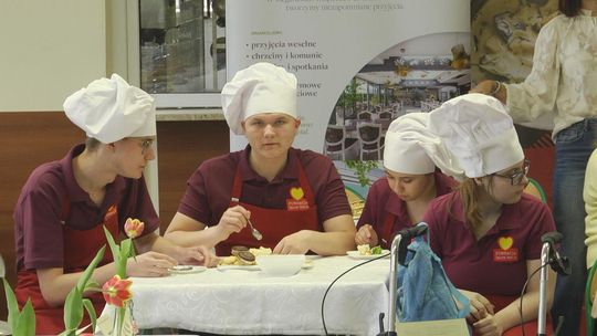 Hiszpańskie paelle, alfajores i Karol Okrasa w kieleckim Zespole Placówek Szkolno-Wychowawczych