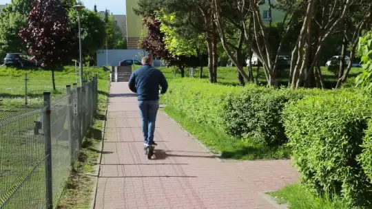 Hulajnoga to nie zabawka – to odpowiedzialność