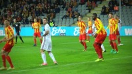 Im gorzej, tym... lepiej? Korona, na półmetku, zaskoczyła wszystkich