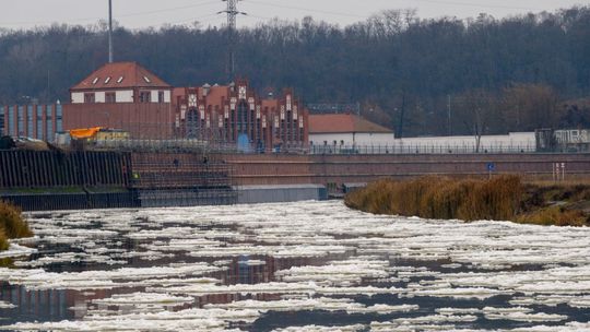 IMGW ostrzega przed roztopami - odwilż w pełni