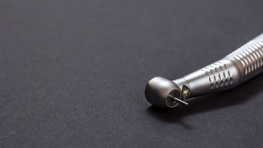 Jak dobrać odpowiednie wiertło stomatologiczne do rodzaju zabiegu?