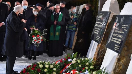 Jarosław Kaczyński w Starachowicach: wspomnienia wojenne mojej matki stały się ważną częścią świadomości mojej i mojego brata