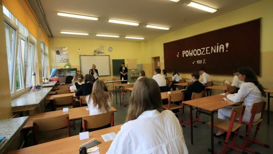 Egzaminy maturalne rozpoczną się 4 maja (czwartek) egzaminem pisemnym z języka polskiego na poziomie podstawowym